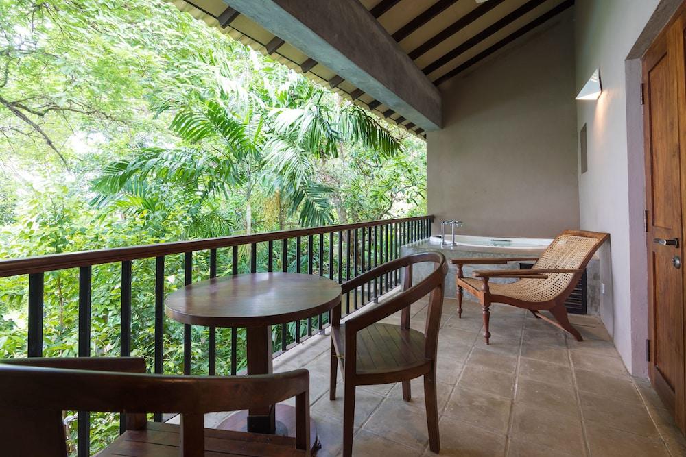 Roman Lake Ayurveda Boutique Resort - Level 1 Certified Ahungalla Exterior foto