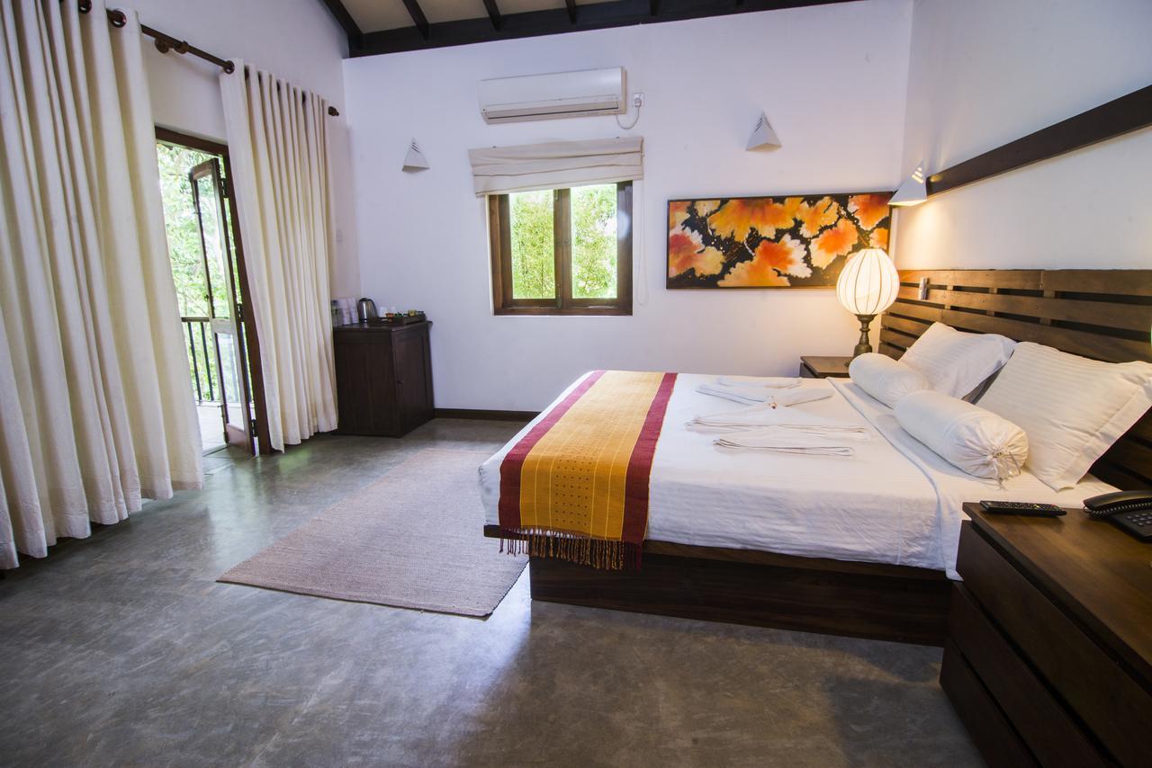 Roman Lake Ayurveda Boutique Resort - Level 1 Certified Ahungalla Exterior foto